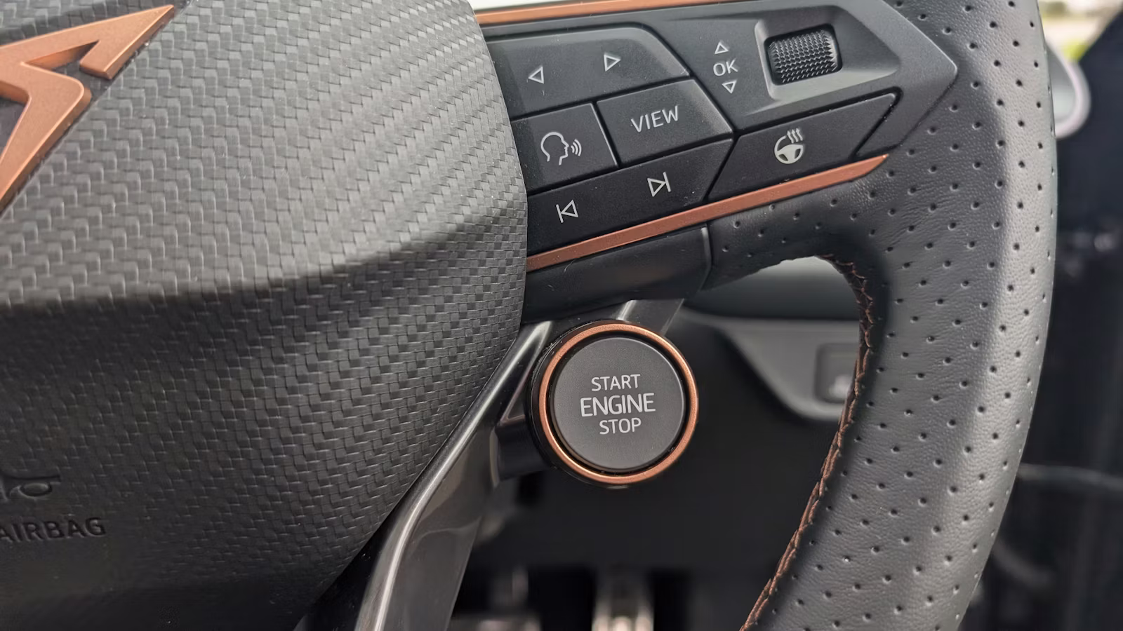 2025-Cupra-Terramar-starter-button