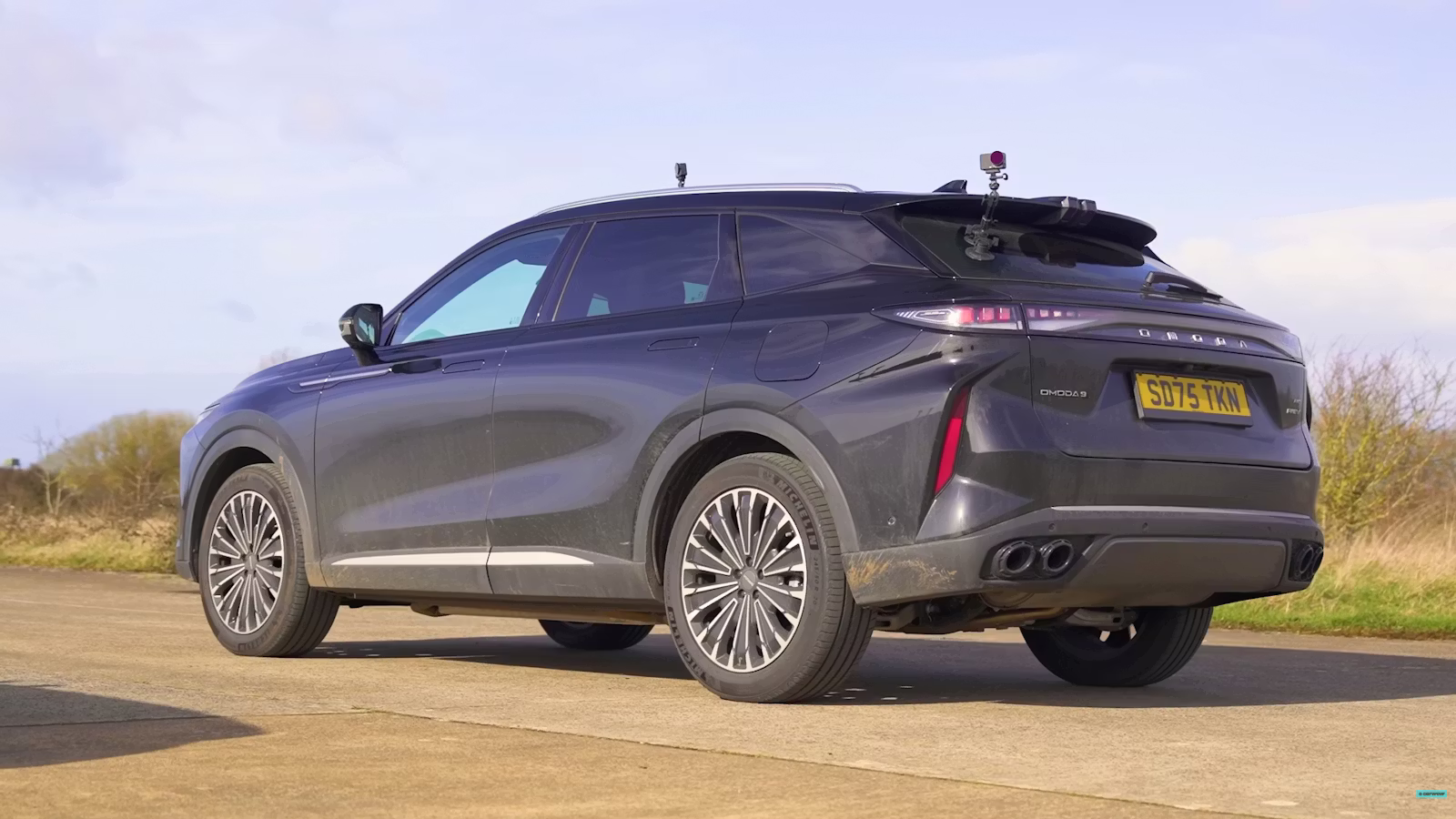 2025-Omoda-9-rear-quarter-static-1