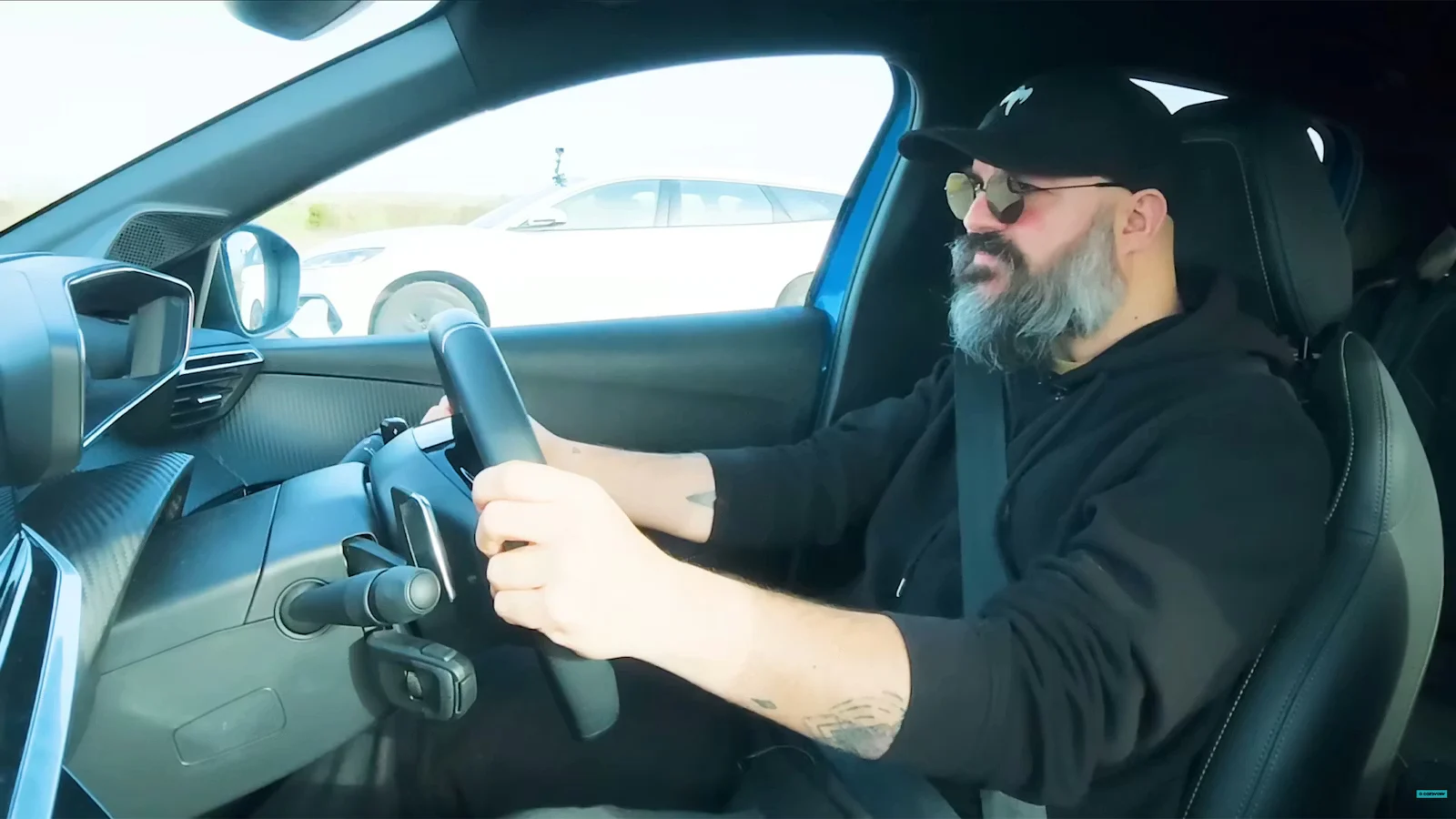 2026-Peugeot-208-Miguel-Pessanha-driving