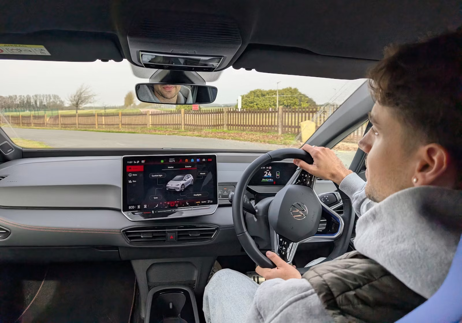 2026-VW-ID3-Mario-Christou-5