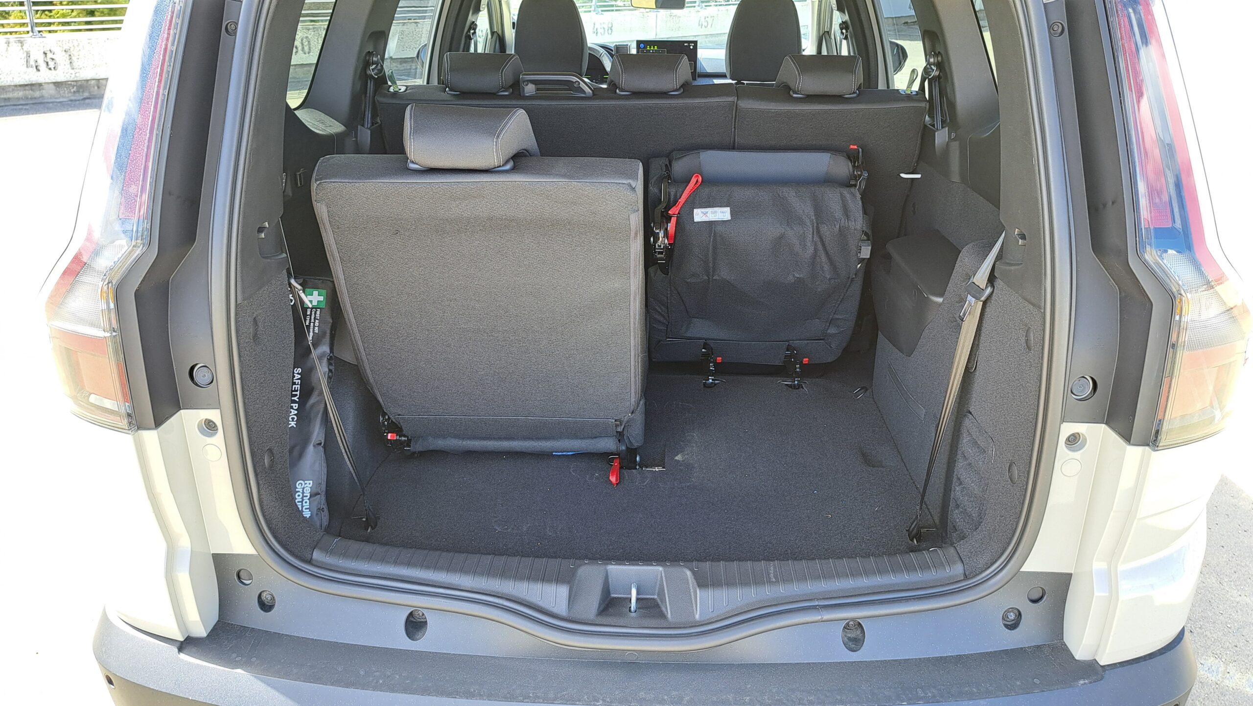 Dacia Jogger Sitzumklapp-System