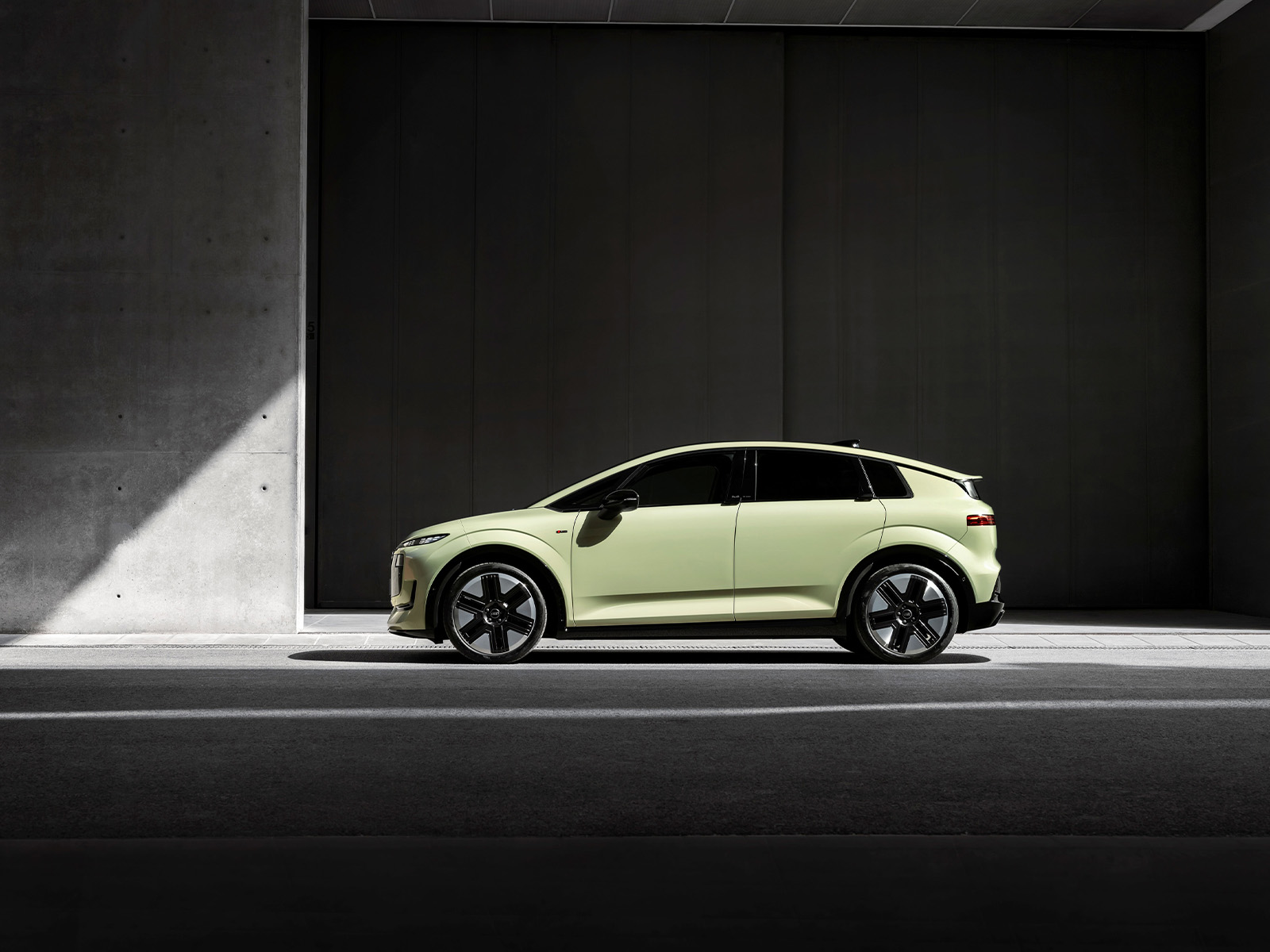 Audi A2 e-tron Vorstellung Seitenansicht 2
