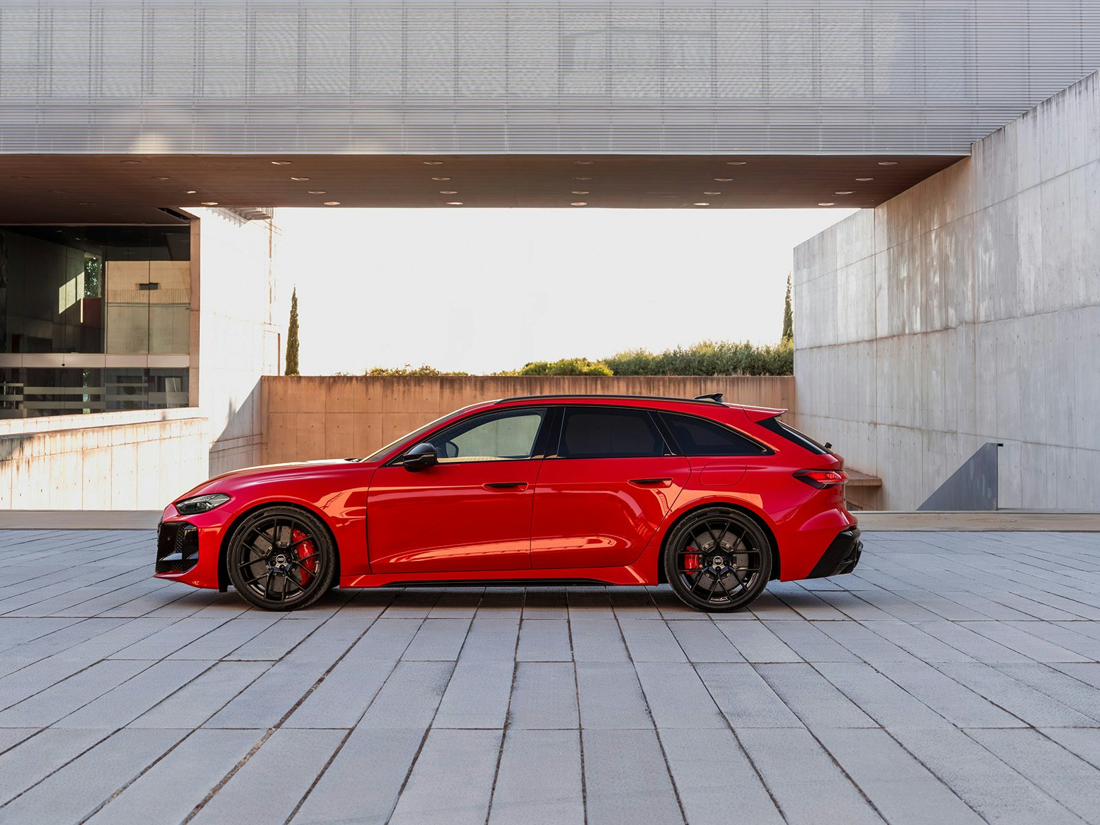 Audi RS5 Avant Seitenansicht 2