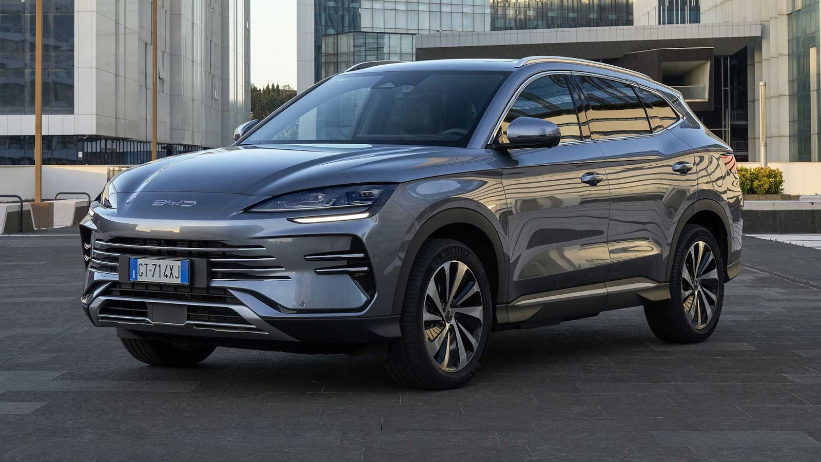 BYD-Seal-U-DM-i-Exterieur