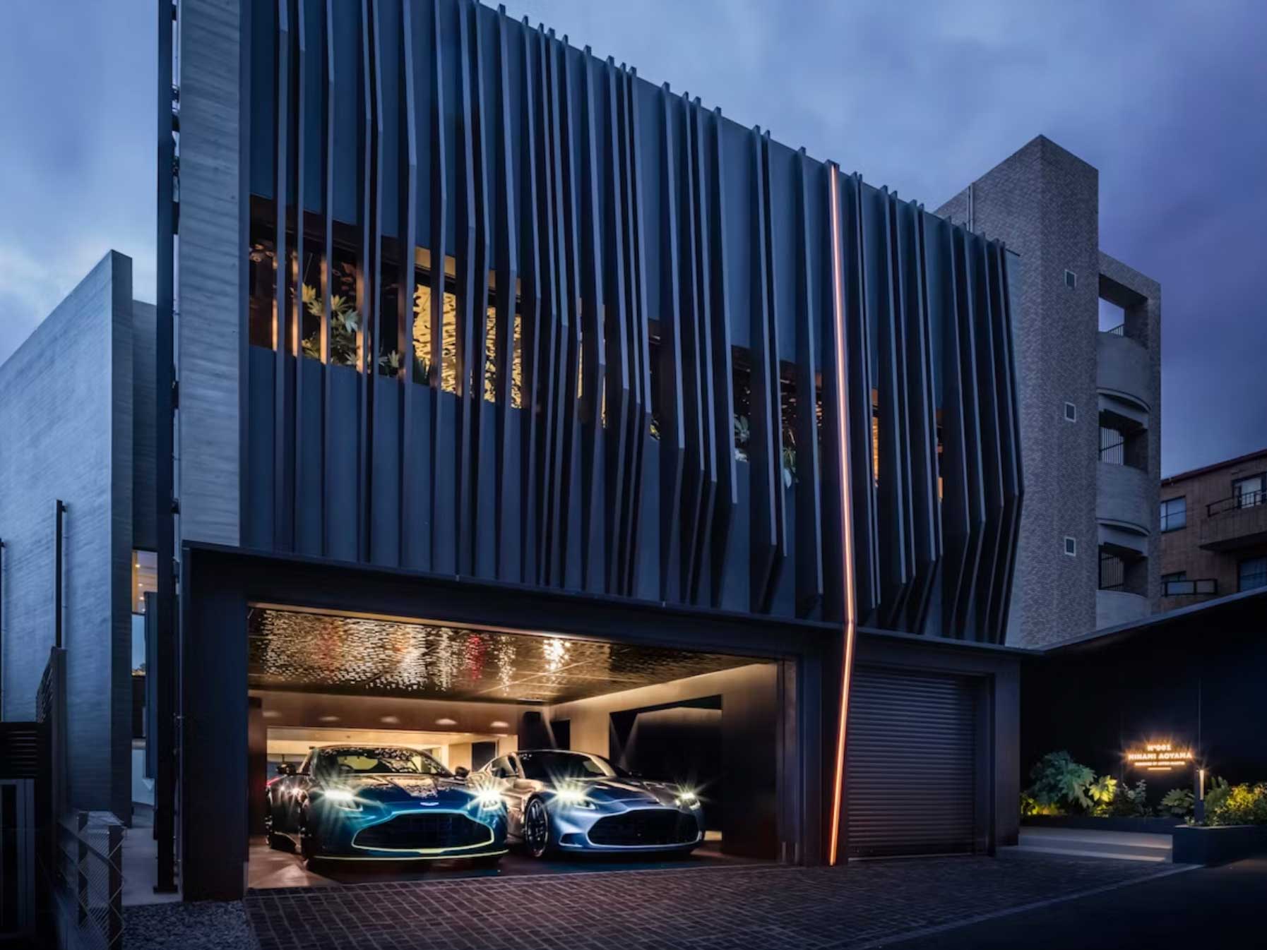 Aston Martin Immobilien