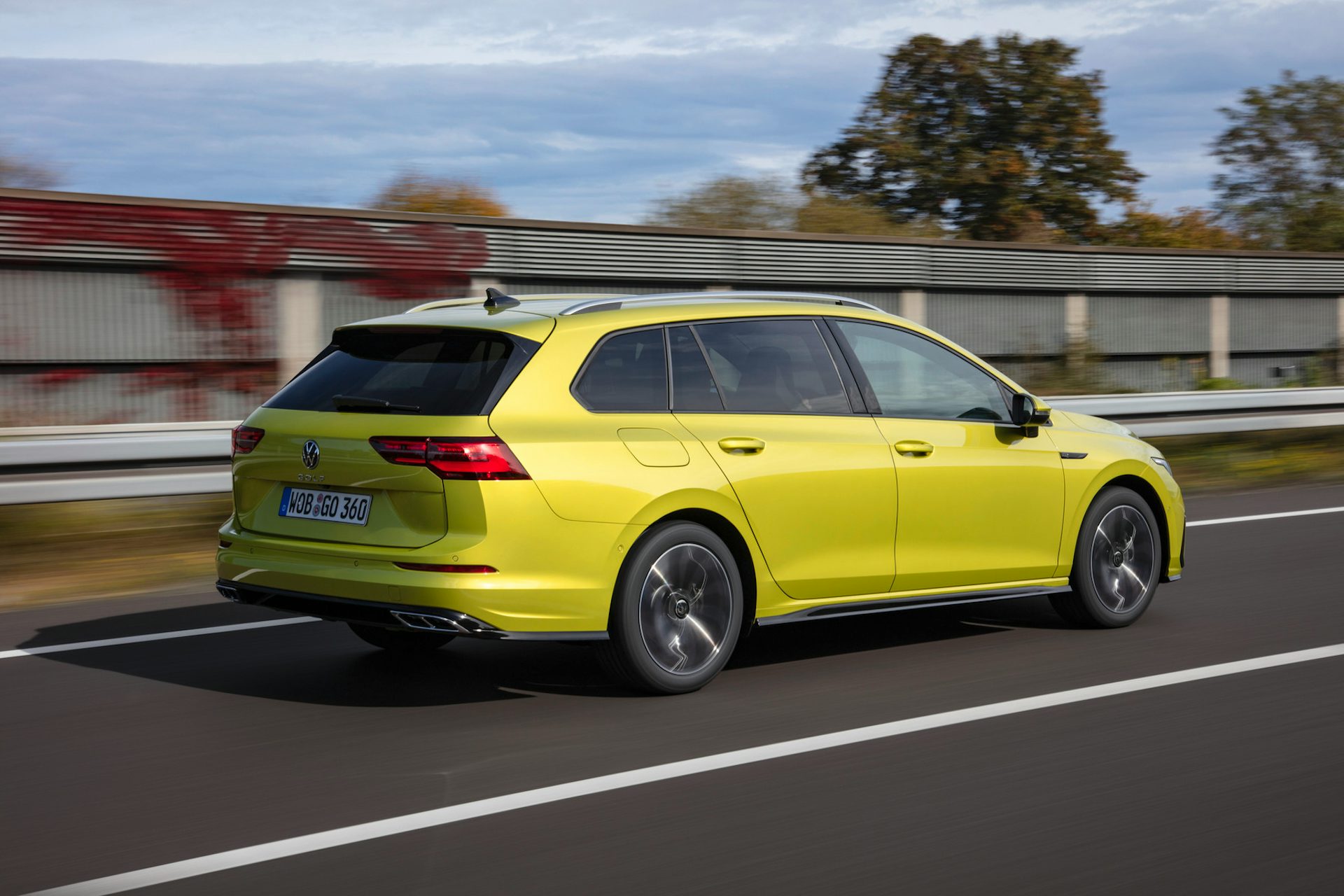 VW Golf Variant Preis, Motoren, Ausstattungen und Alternativen carwow.de VW Golf Variant Preis, Motoren, Ausstattungen und Alternativen carwow.de