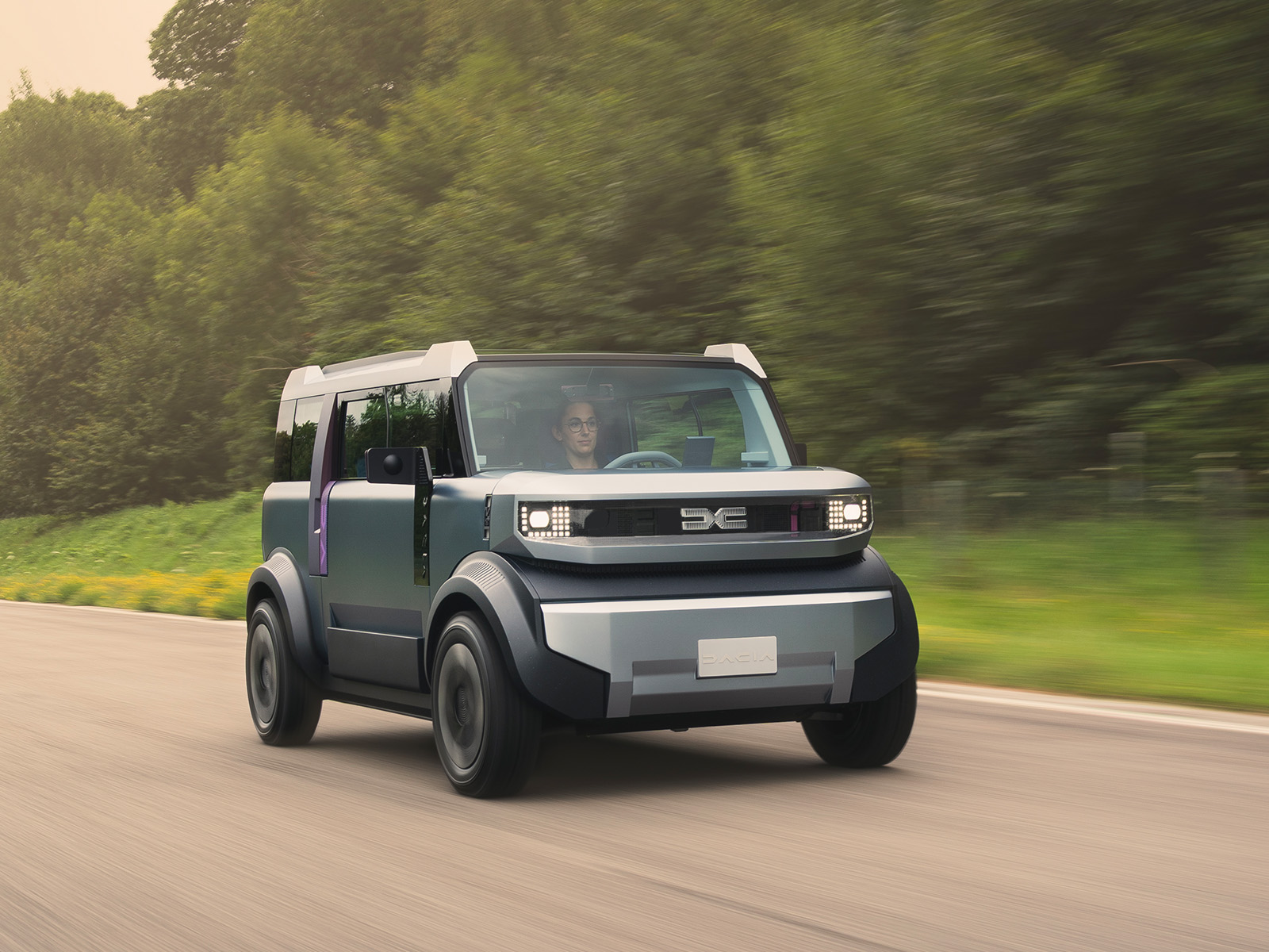 Dacia Hipster Concept Presentation Front View