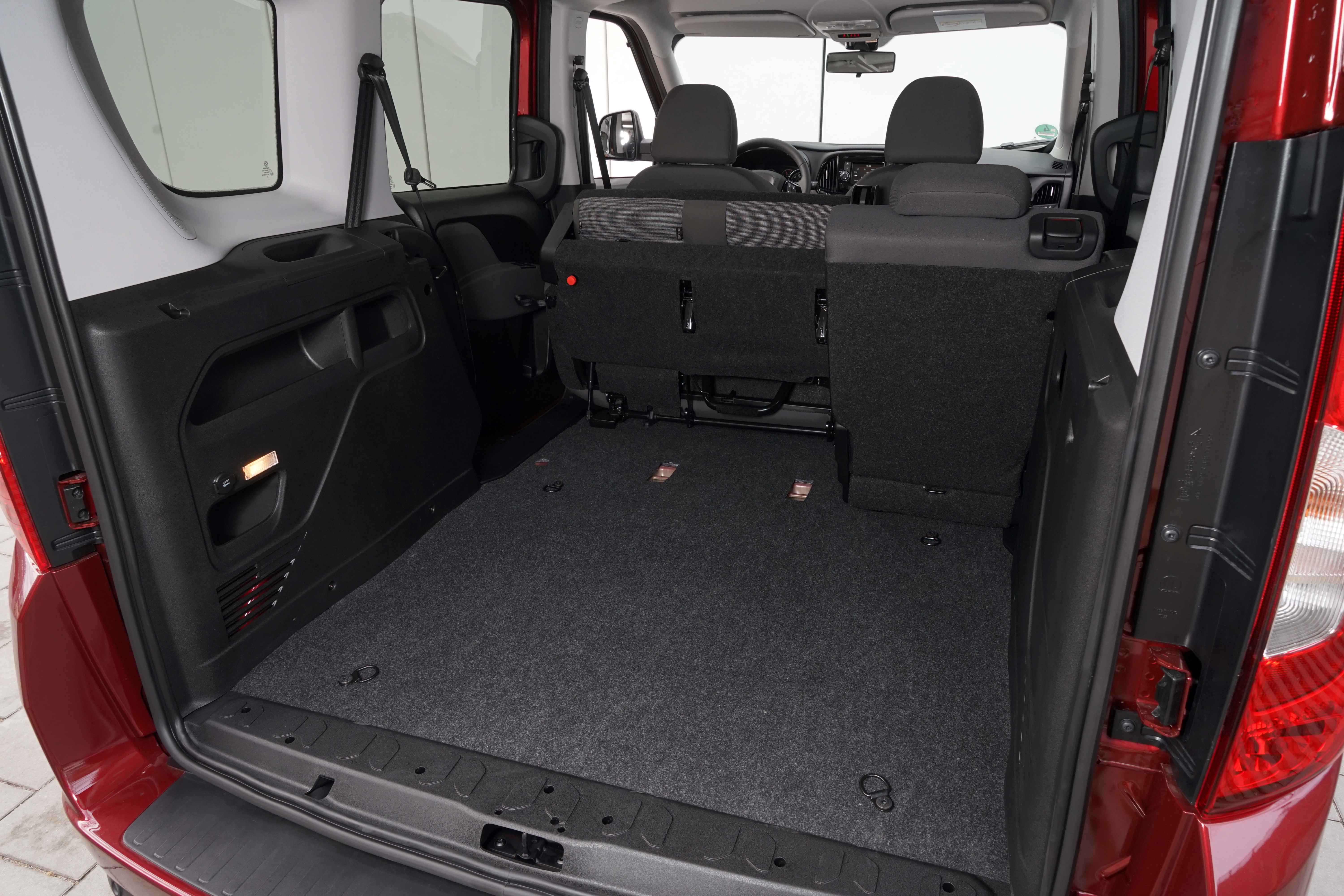 Fiat Doblo Kofferraum Mae