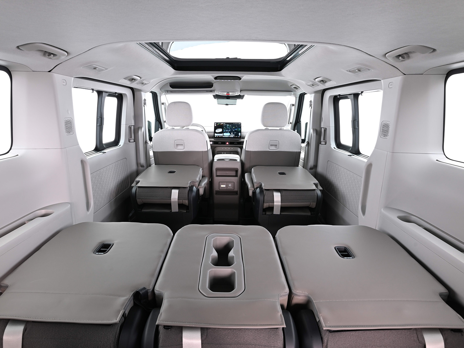 Kia PV7 Passenger umgelegte Sitze