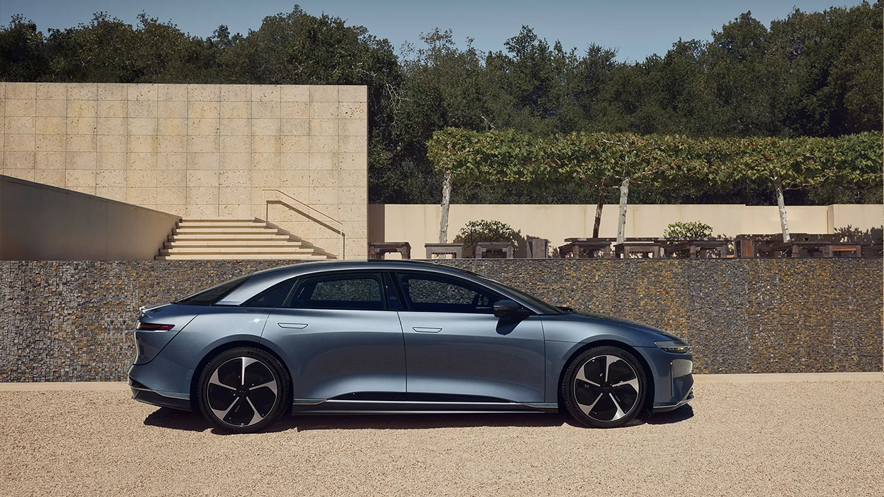 Lucid Air Seitenansicht