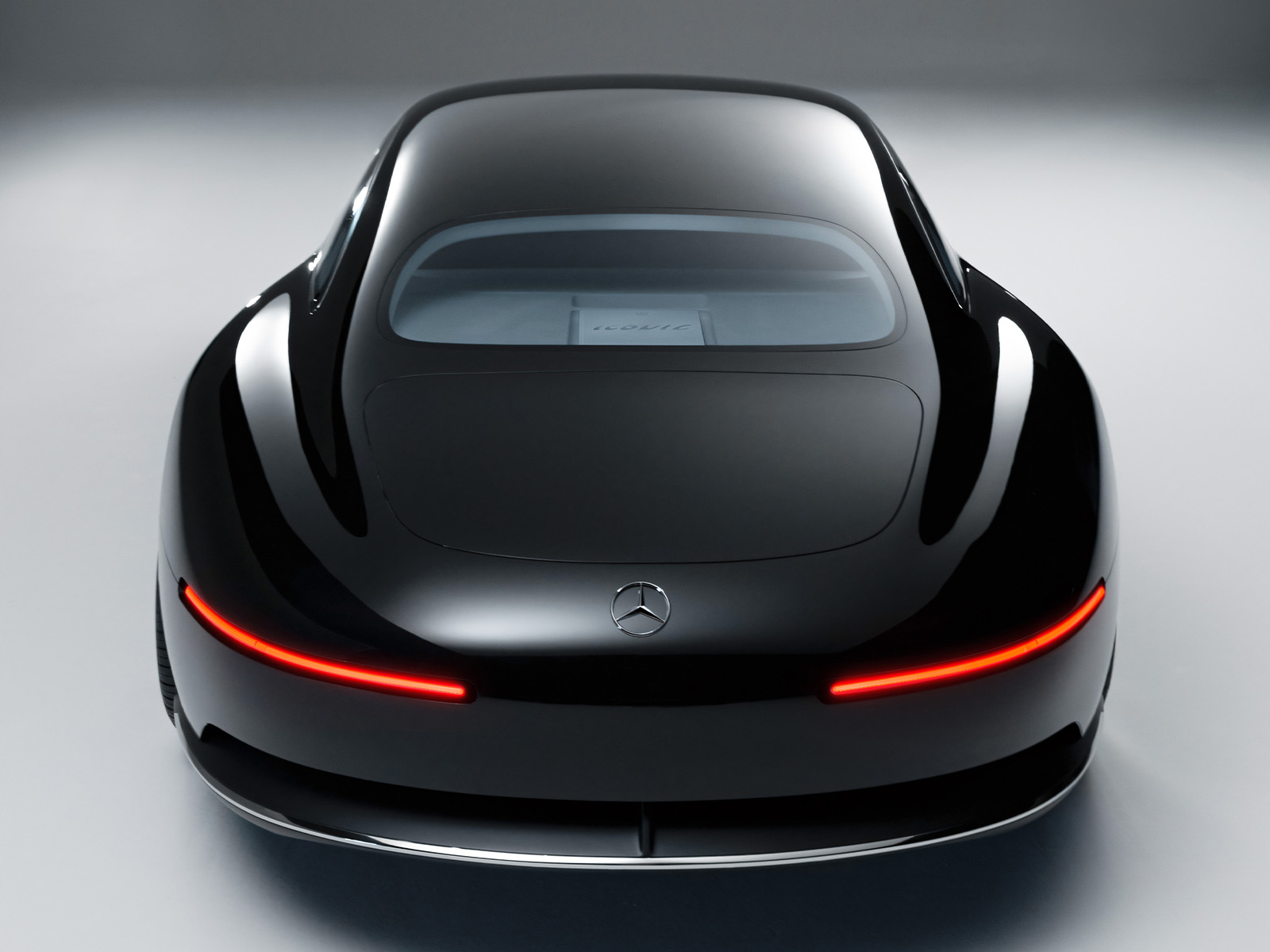 Mercedes Benz Vision Iconic Studie Heckansicht