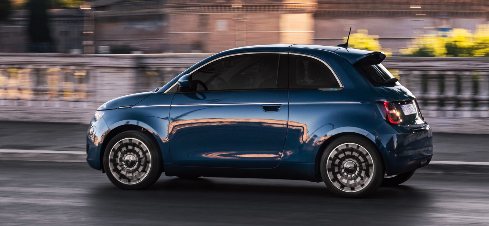 Fiat 500 Elektro Preis Motoren Ausstattungen Und Alternativen Carwow De