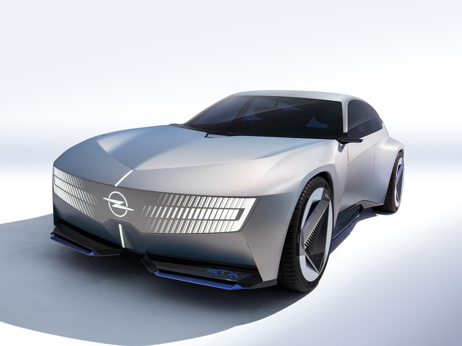 Opel STX Concept Frontansicht