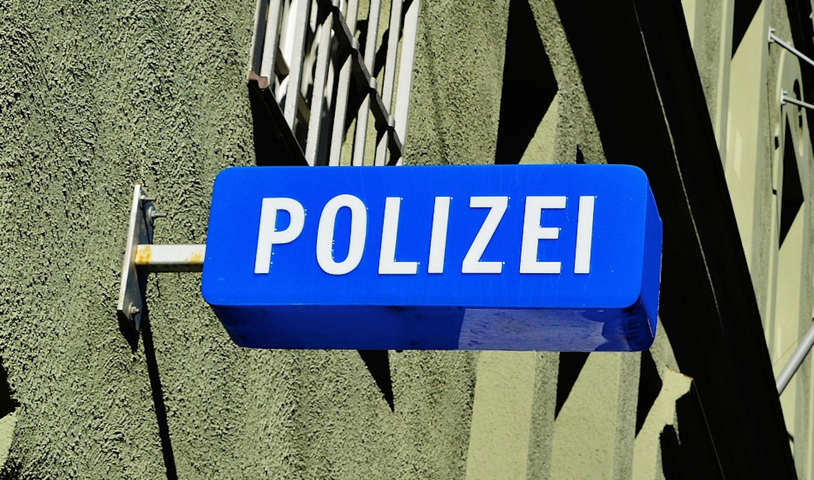 Polizei_Anzeige_Noetigung