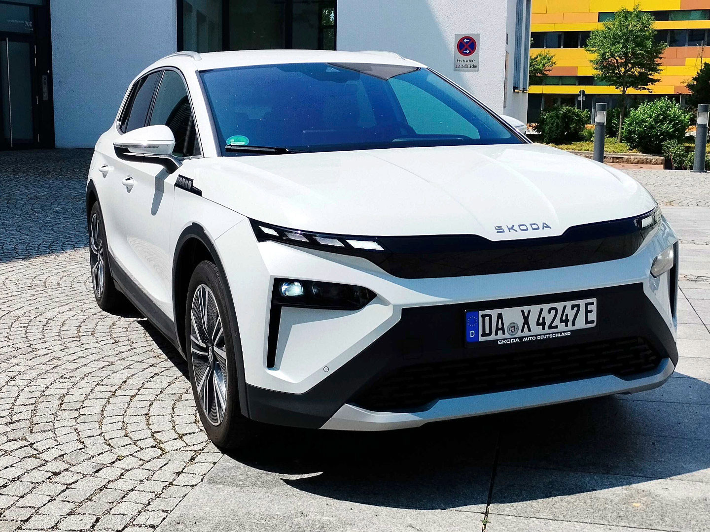 Skoda-Elroq-vorne-seitlich