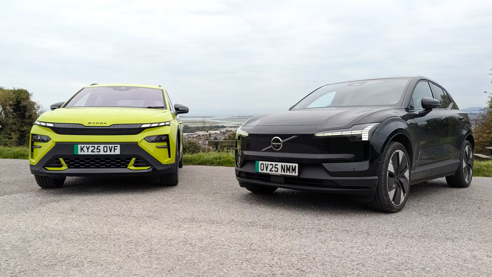 Skoda Elroq RS vs Volvo EX30 Twin Motor