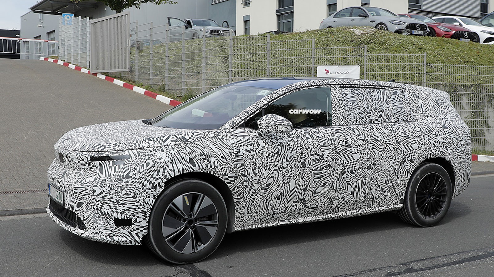 Skoda Vision 7S Ring Testfahrt seitlich 3