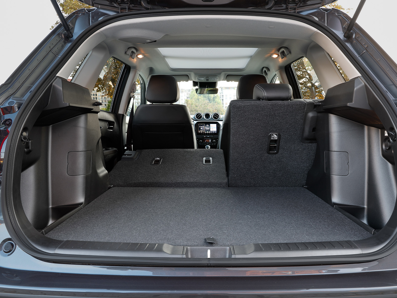 Suzuki Vitara Black Friday Leasing Deal 2025 Kofferraum