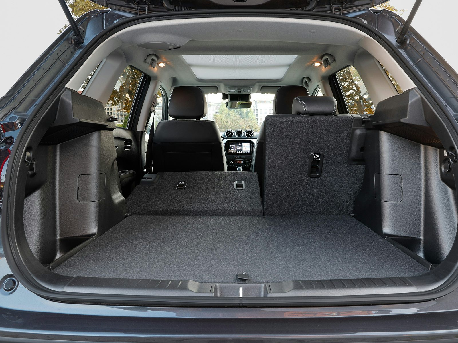 Suzuki Vitara Black Friday Leasing Deal 2025 Kofferraum