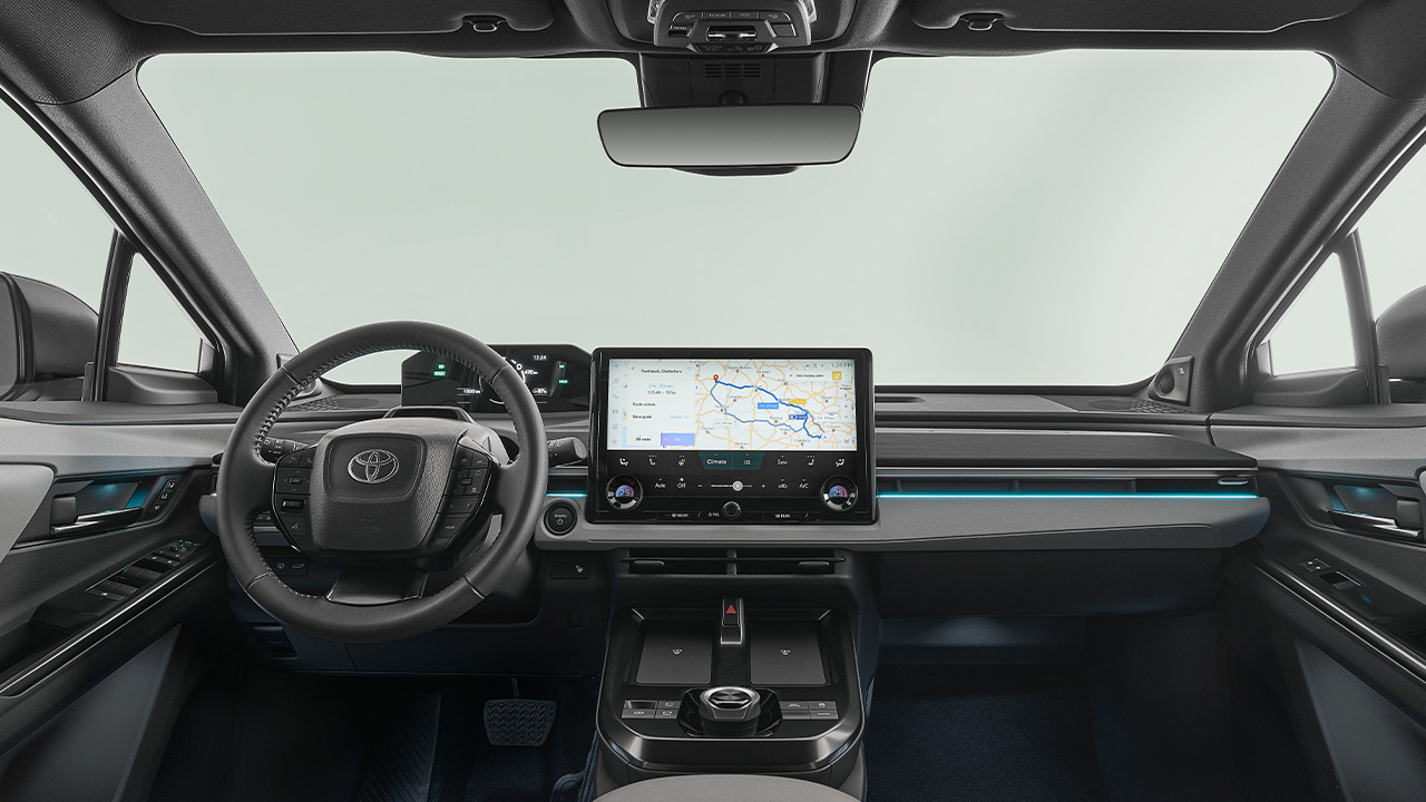Toyota C-HR+ Cockpit