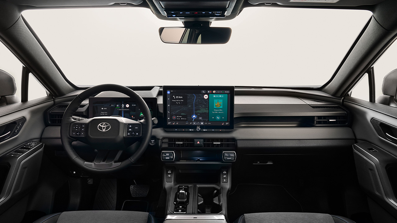 Toyota RAV4 Presentation 21 May Cockpit