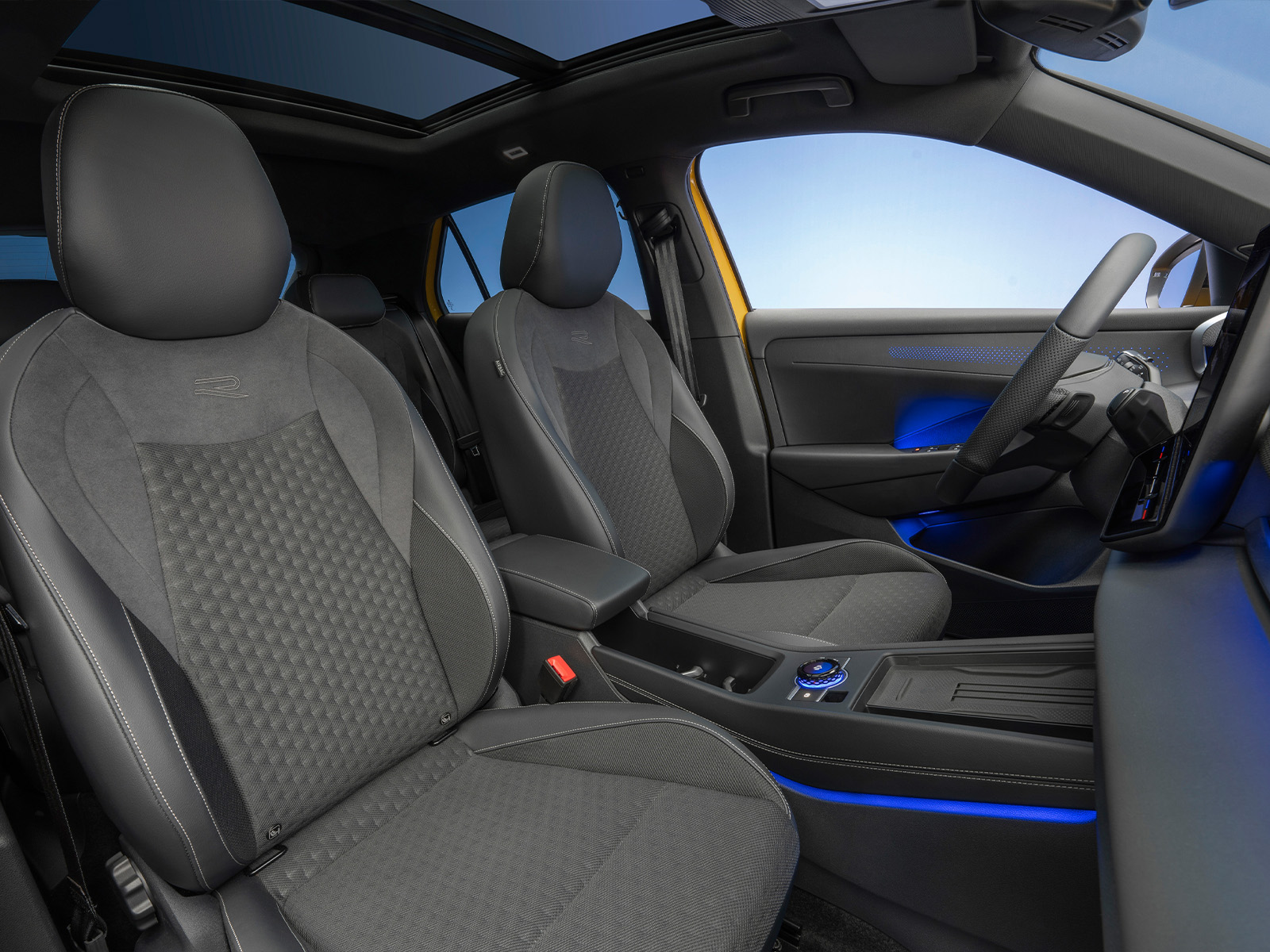 VW T-Roc on sale September 2025 Front seats