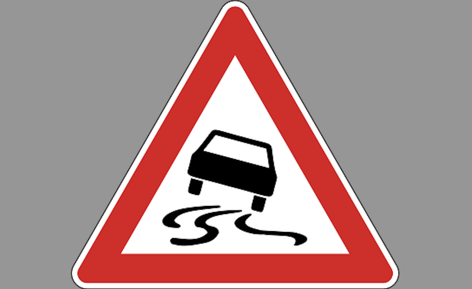 Verkehrsschild_Schleudergefahr