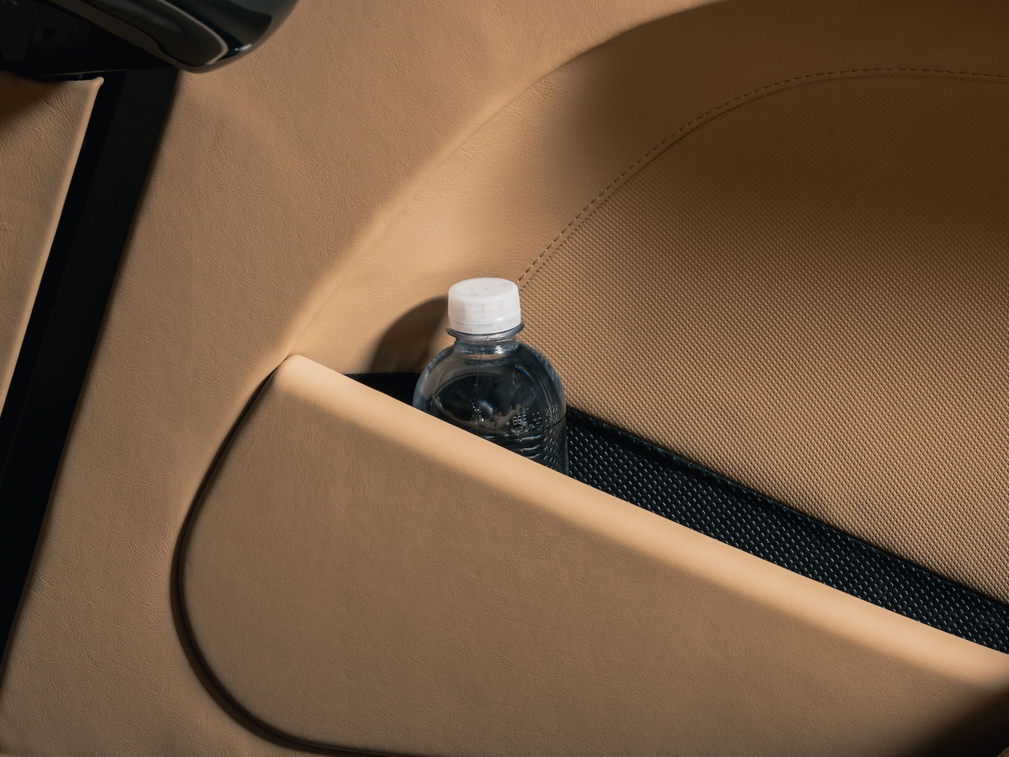 Wasserflasche-Auto