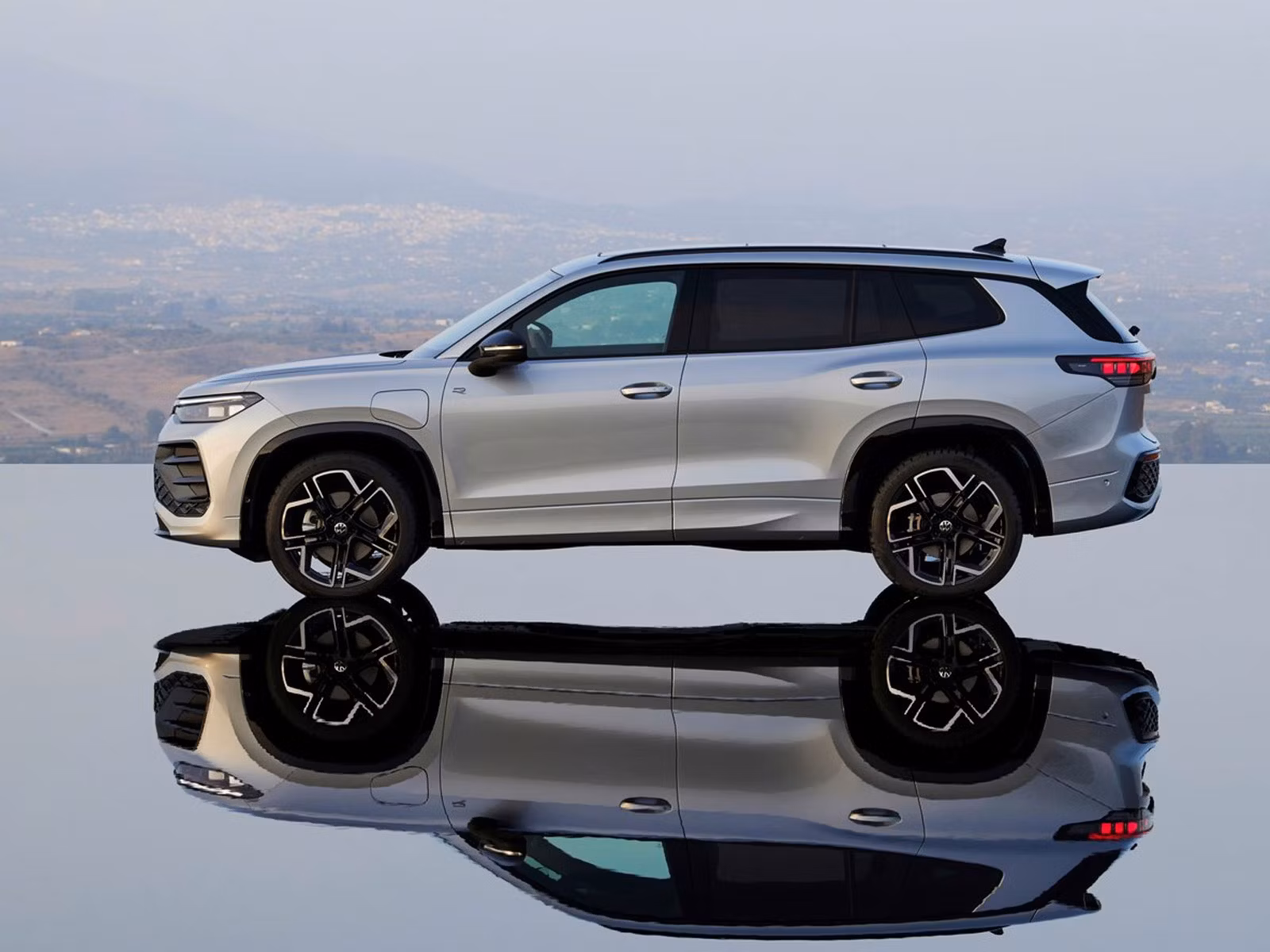 VW Tayron on sale page