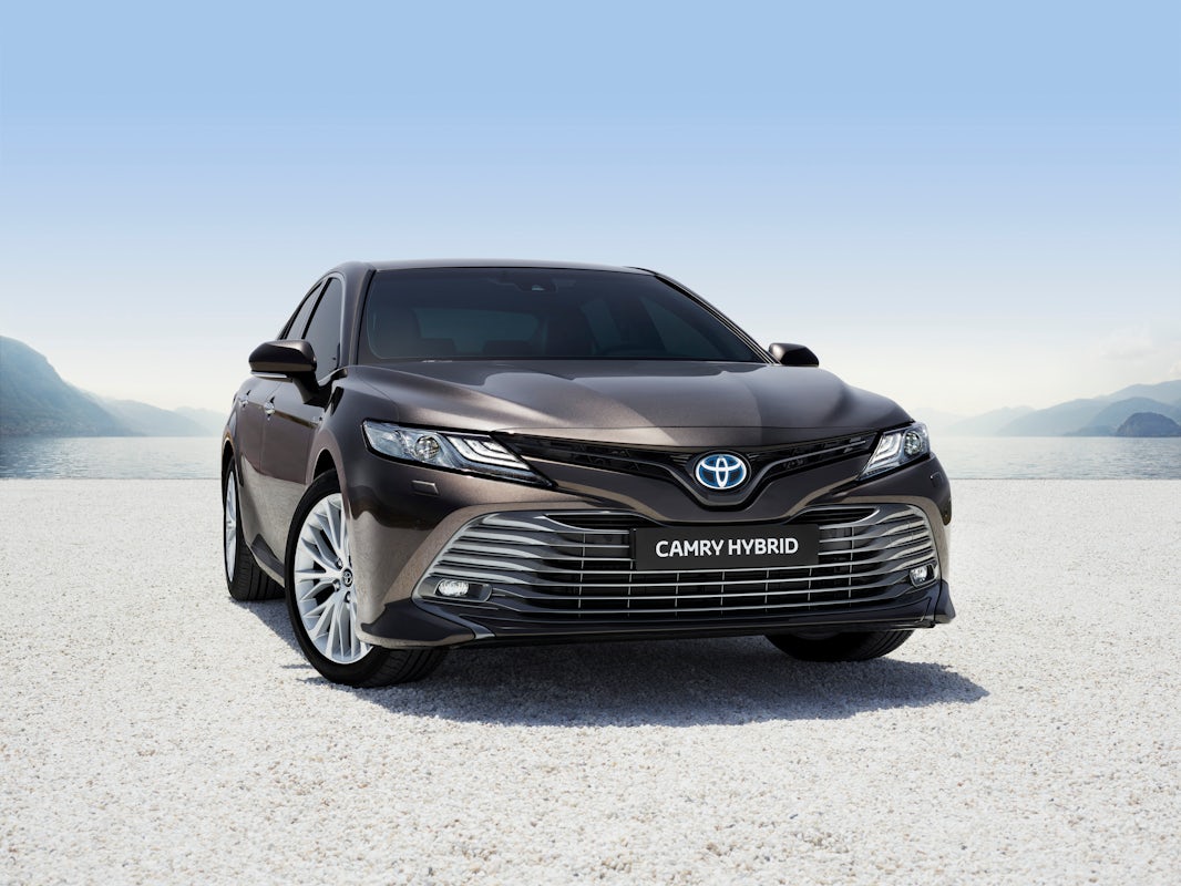 Toyota Camry Preise, Modelle und Test